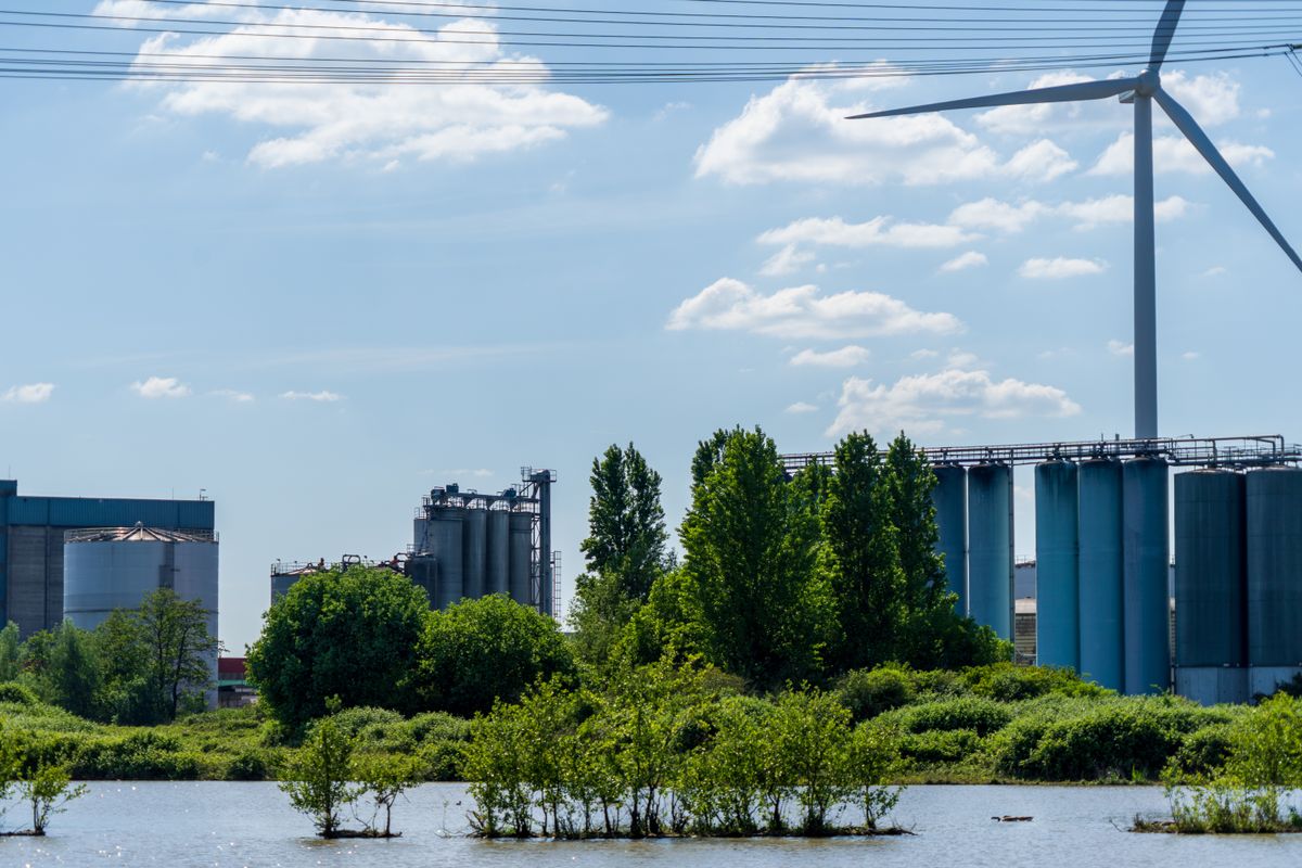 新能源行业安全管理场景